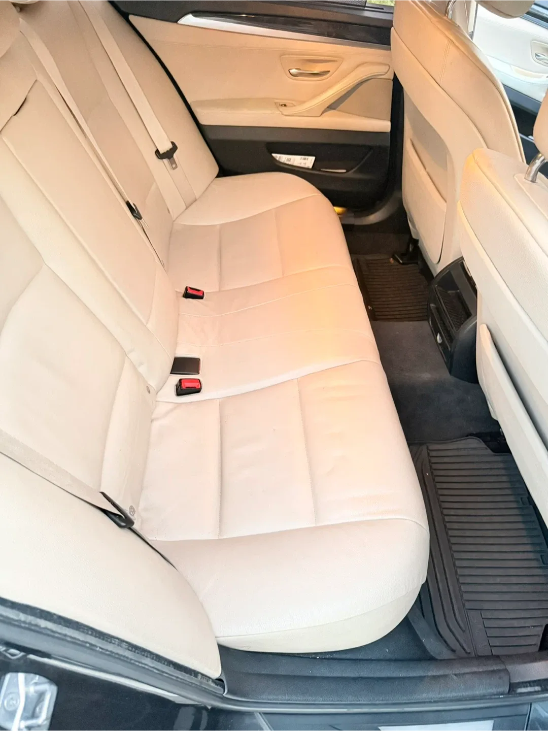 BMW 535i Xdrive Sedan image indicator(7)