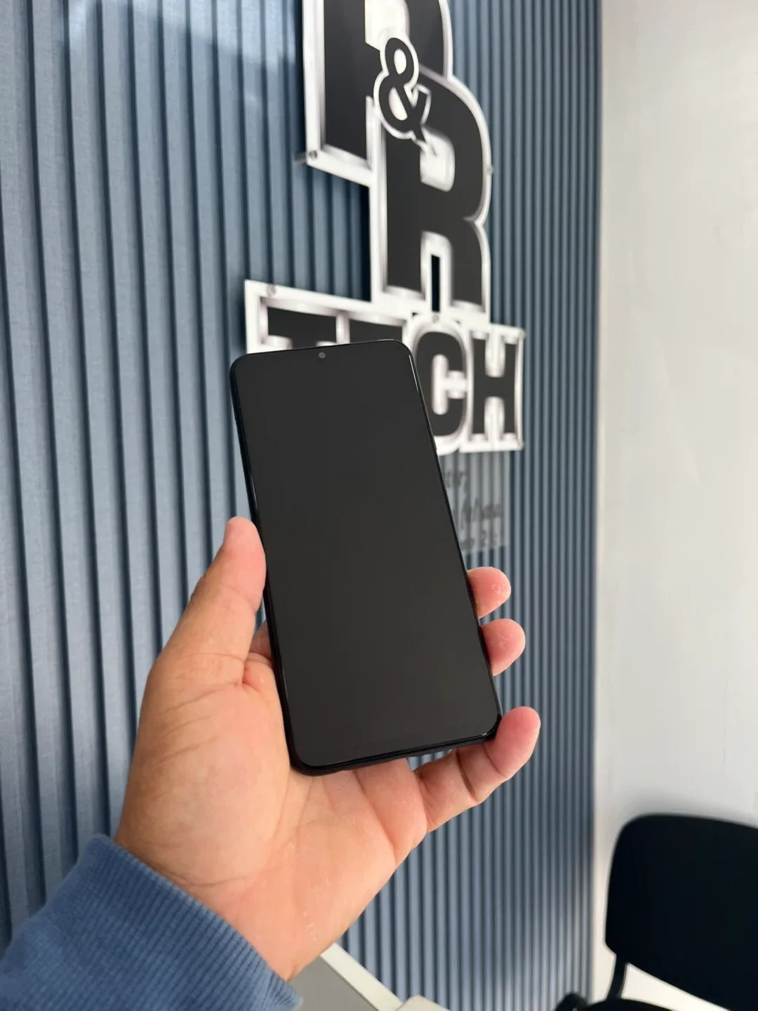 Samsung Galaxy A23 5G UW - Great Condition! image indicator(6)