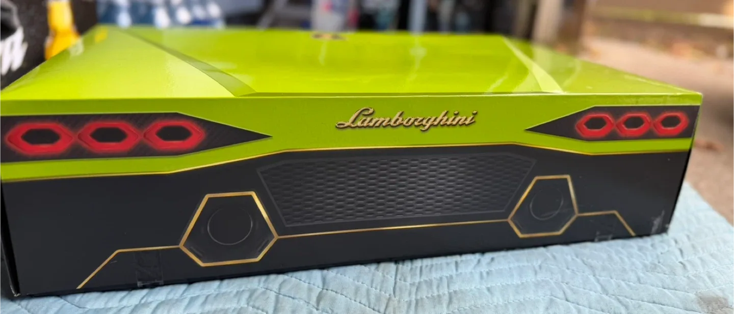 LEGO Technic Lamborghini Sián FKP 37 (42115) image indicator(2)