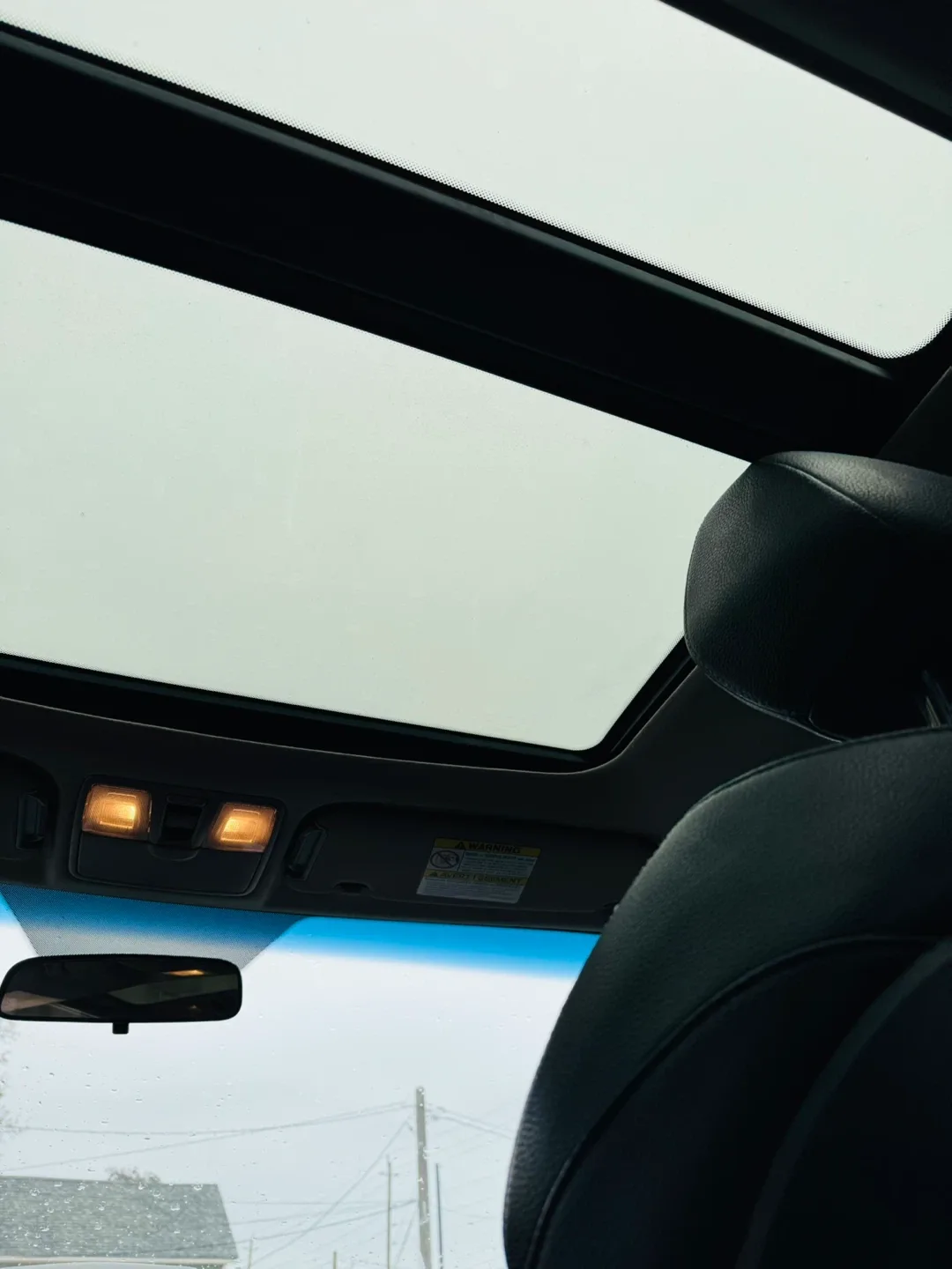 Black Hyundai Veloster Turbo image indicator(6)