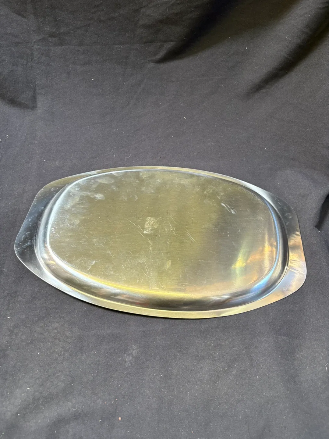 Oval Stainless Steel Serving Tray - 12 inches image indicator(4)