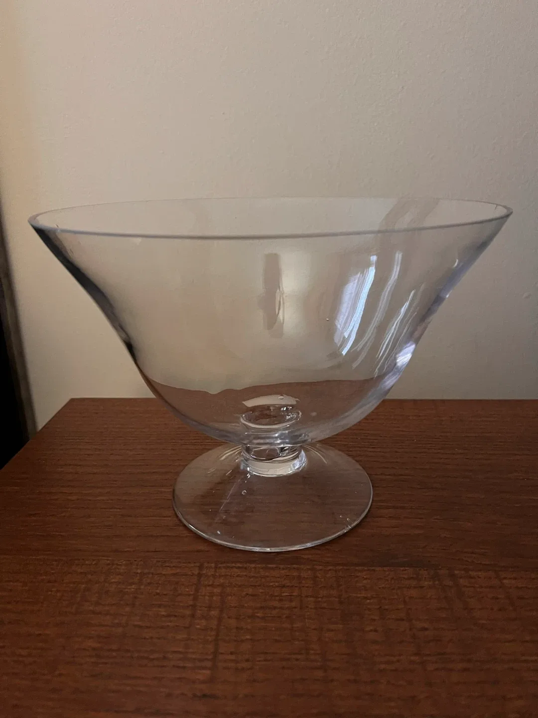 Vintage Fluted Glass Pedestal Bowl  🥕 image indicator(8)