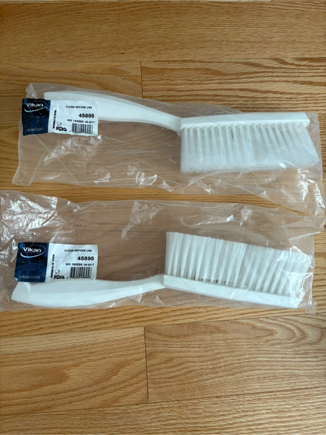 New Vikan White Brush - Model 45895