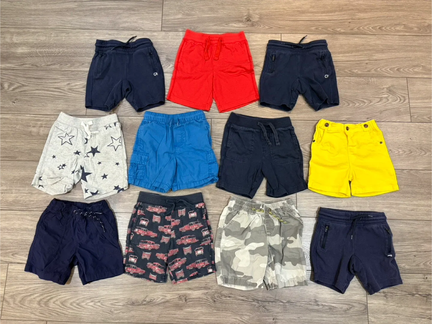 3T Shorts Bundle - mostly Gap thumbnail