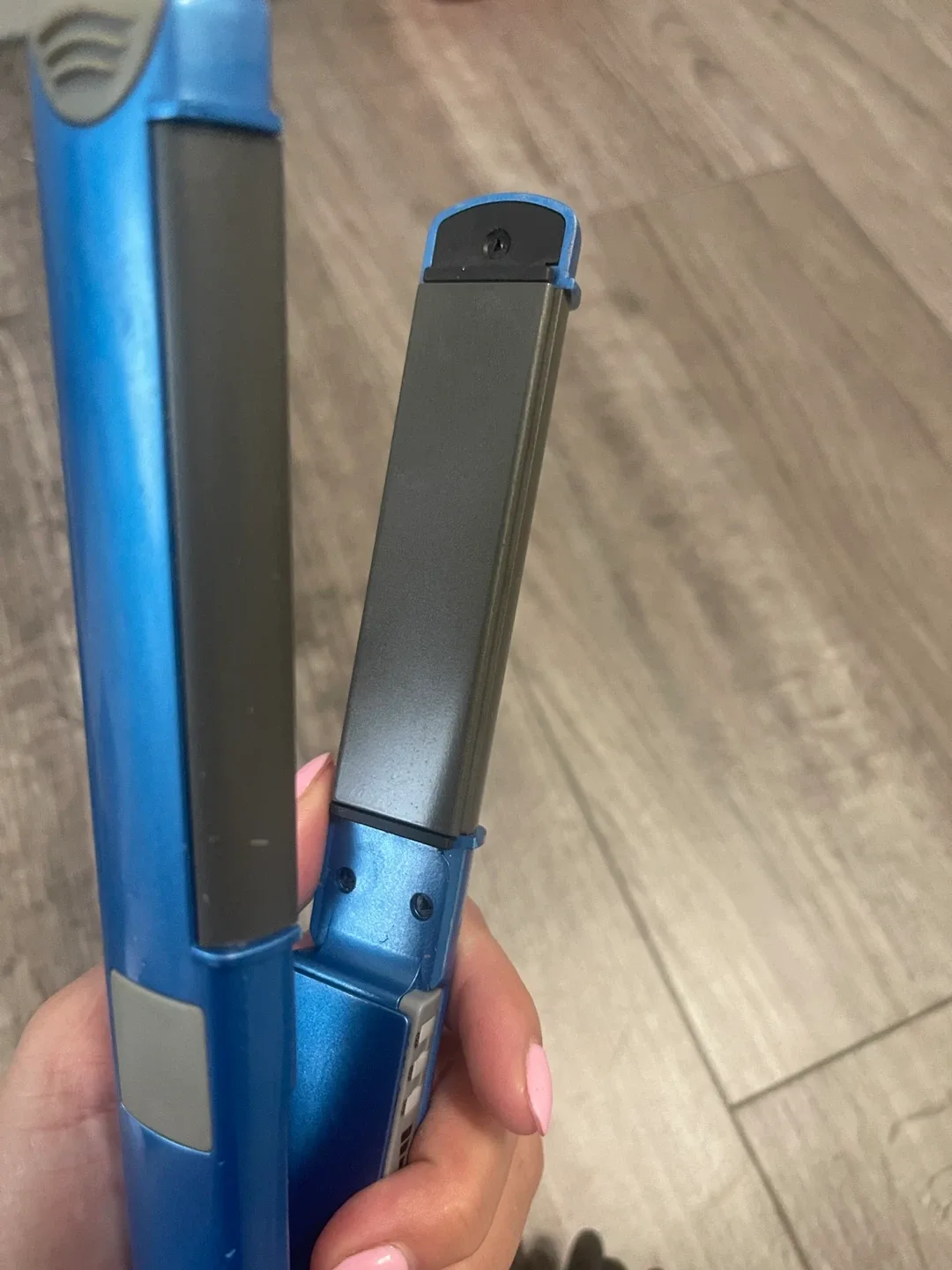 BabylissPRO Nano Titanium Straightening Iron image indicator(5)