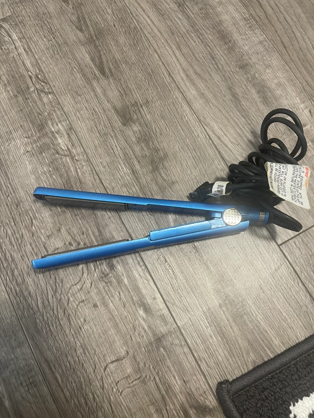 BabylissPRO Nano Titanium Straightening Iron thumbnail