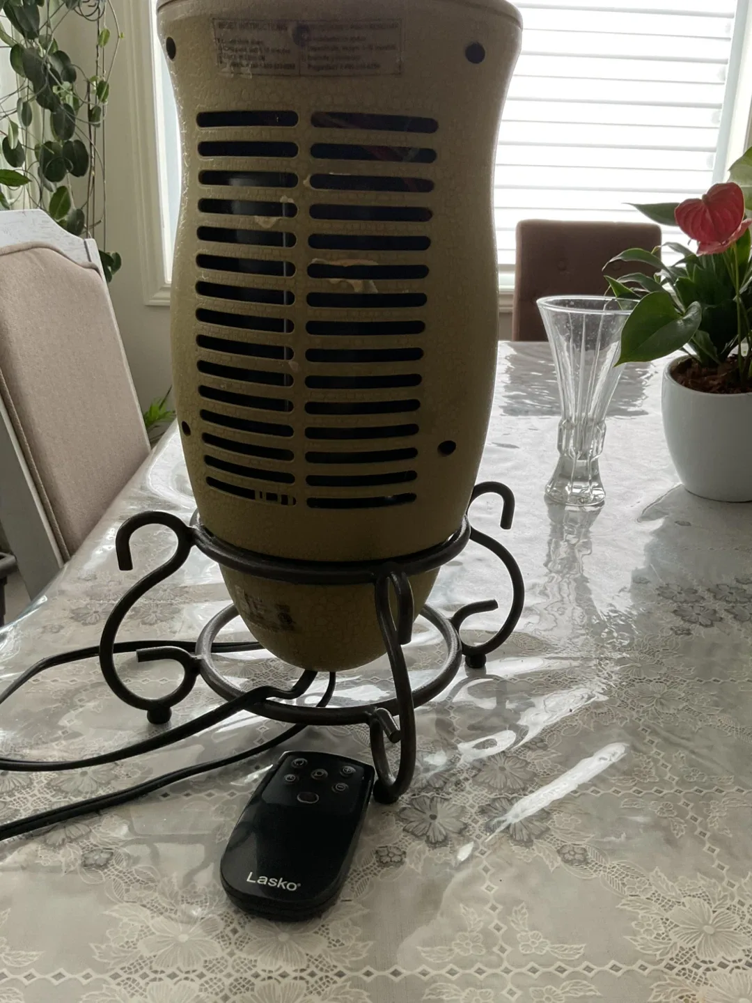 Lasko Tower Heater with Remote image indicator(3)