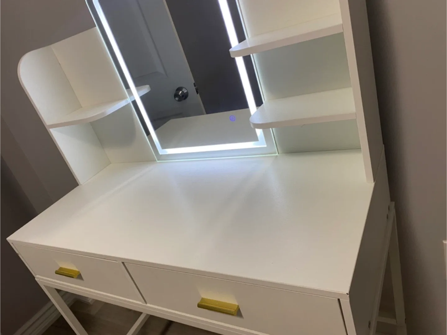 White Vanity Table with LED Mirror 🥕 image indicator(3)