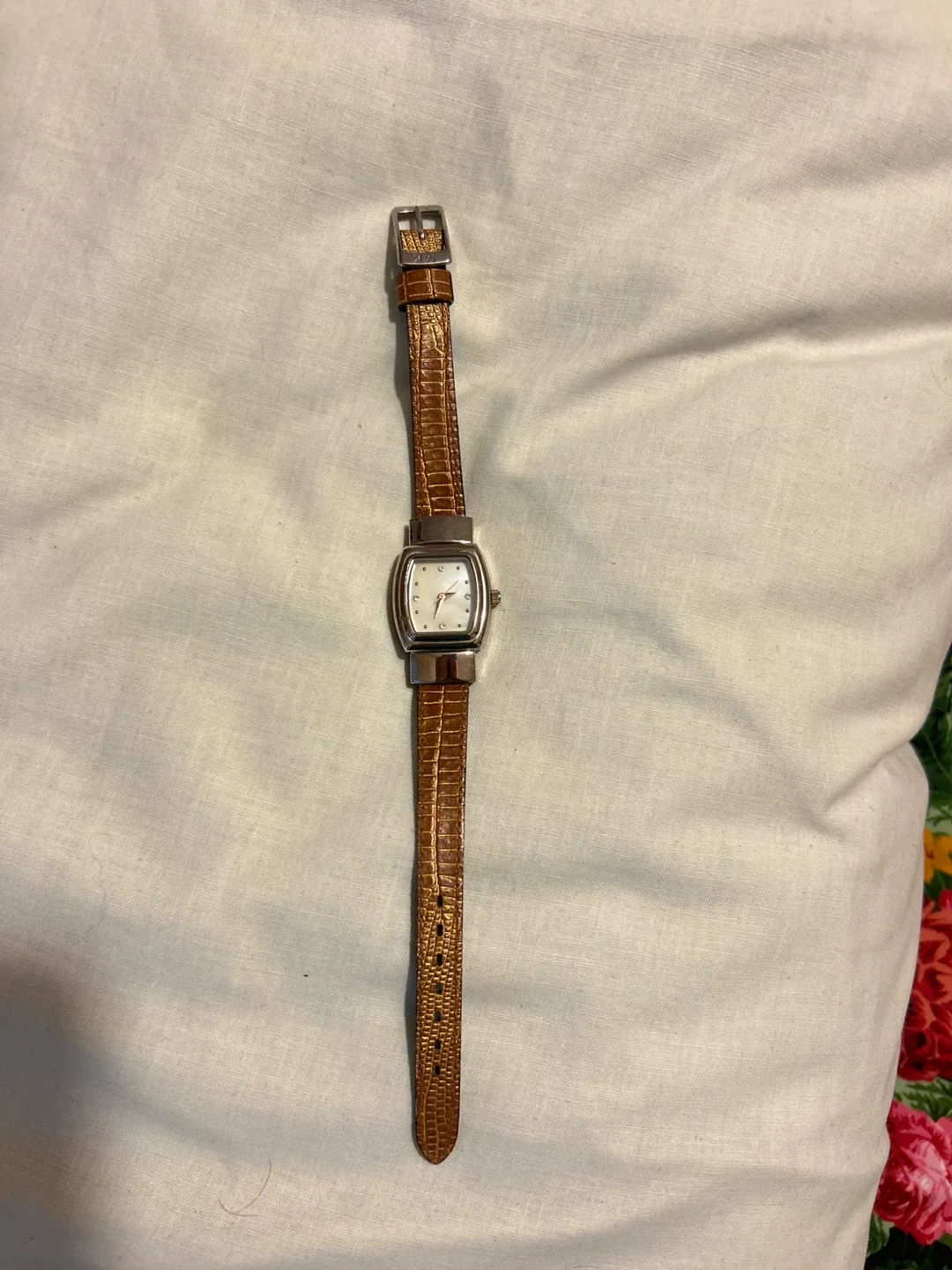 Vintage watch. Mother of pearl & reversible leather band thumbnail