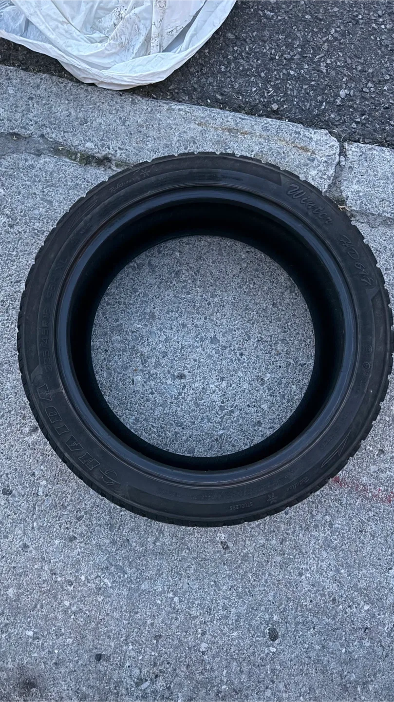 Haida 225/45R18 95H XL Winter Tire(4 tires) image indicator(4)