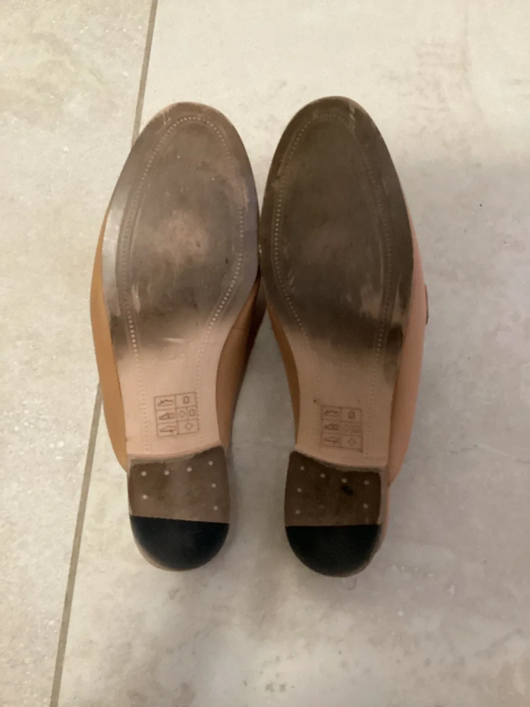 ALDO LEATHER MULE SHOE image indicator(3)