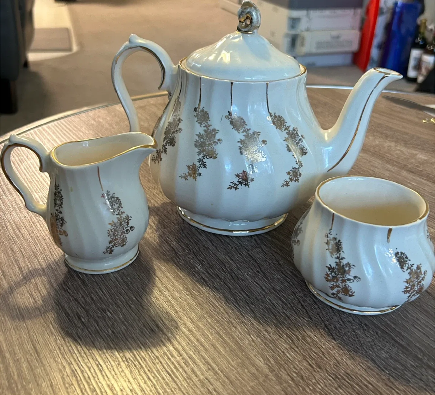 Vintage Sadler England Tea Set image indicator(2)