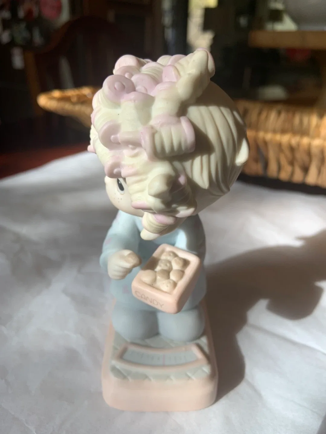 Precious Moments "The Spirit is Willing" Figurine image indicator(6)