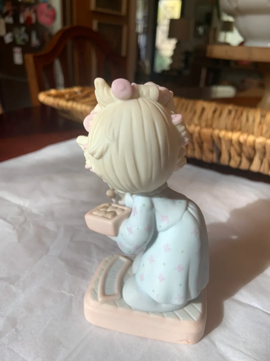 Precious Moments "The Spirit is Willing" Figurine image indicator(5)