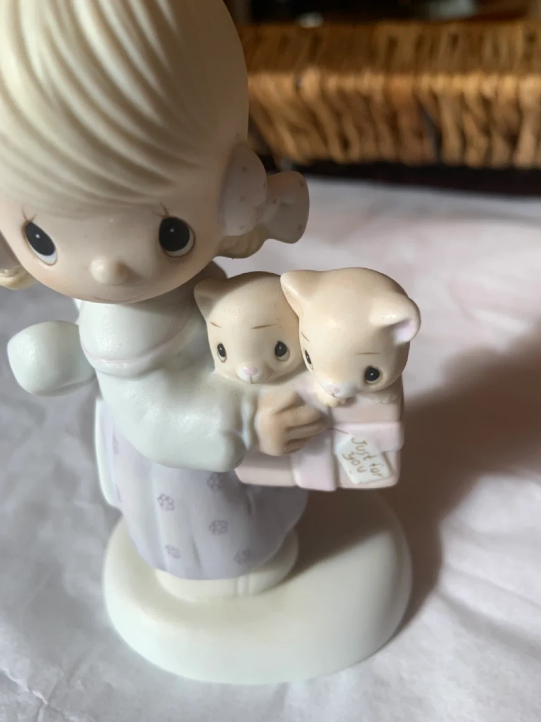 Precious Moments Figurine - Just for You image indicator(7)