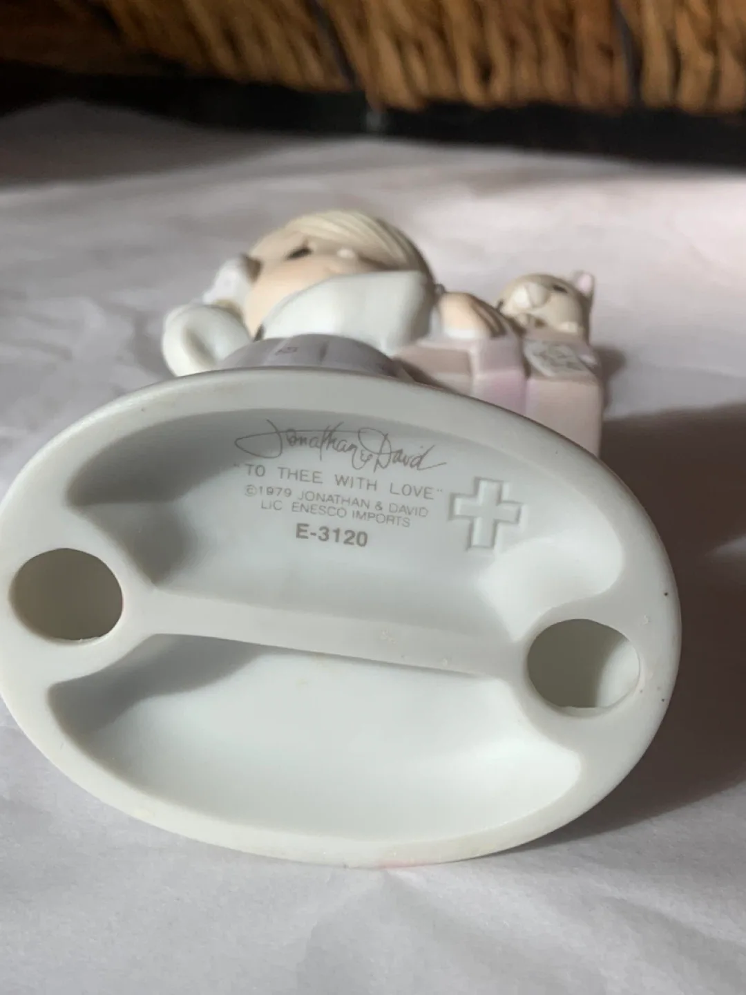 Precious Moments Figurine - Just for You image indicator(8)