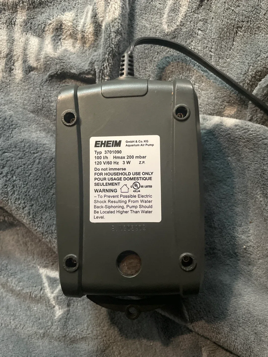 Eheim air 100 Aquarium Air Pump image indicator(2)