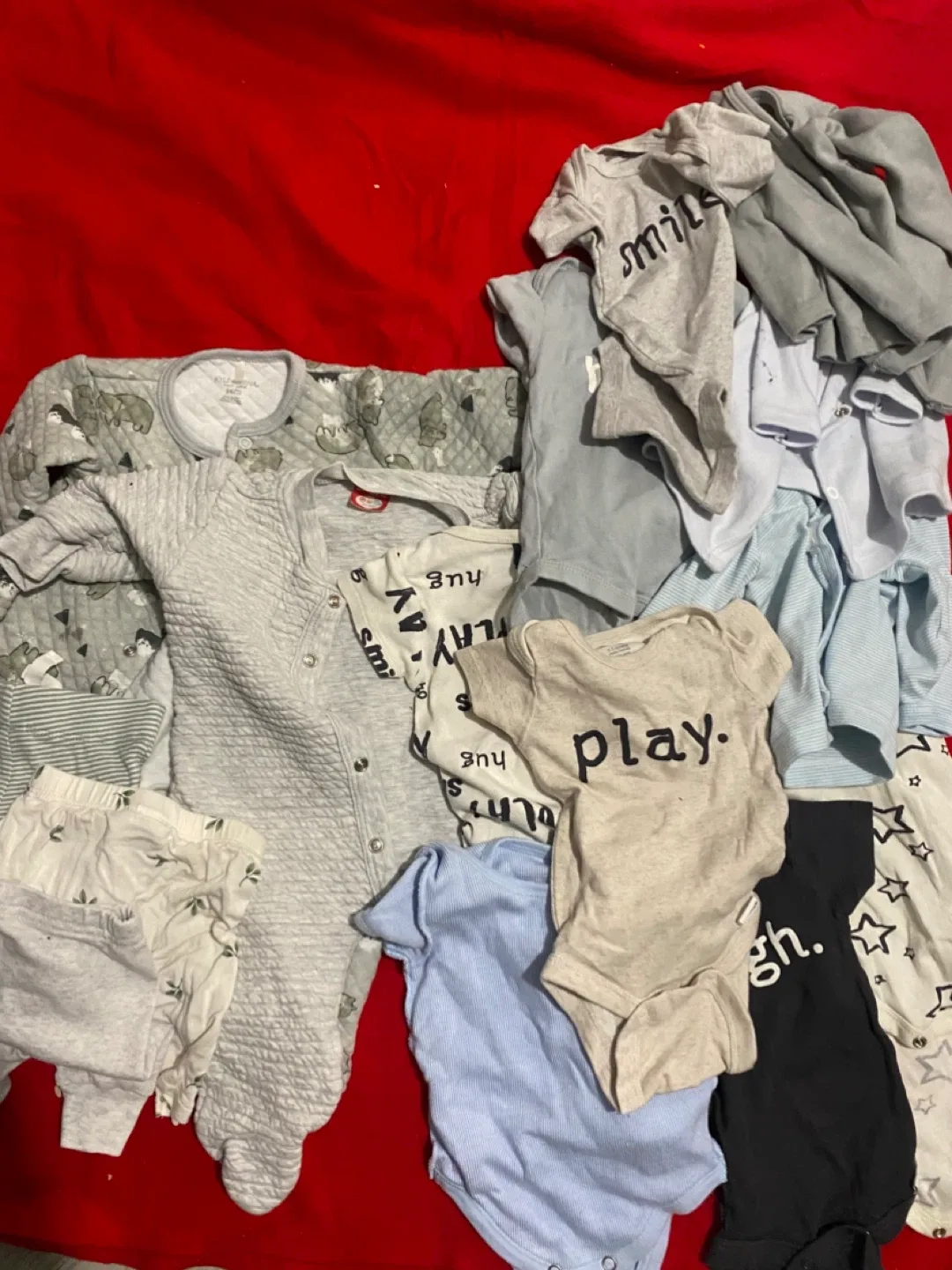 Baby Clothes Bundle nb/ 0-3 months 🥕 thumbnail