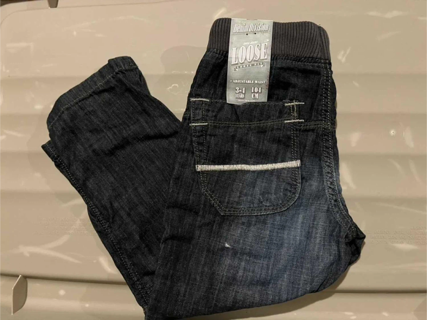 NEW with tag! ZARA Loose Fit Jeans, Size 3-4 Years