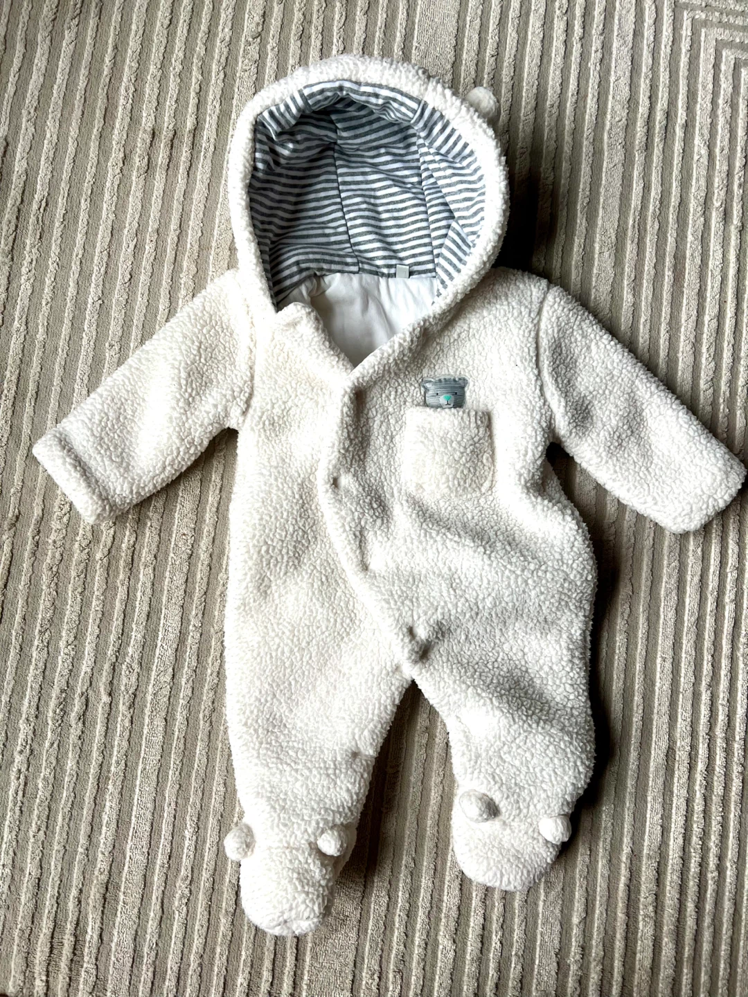 White Bear Cub Onesie - 3-6 Months - photo 2