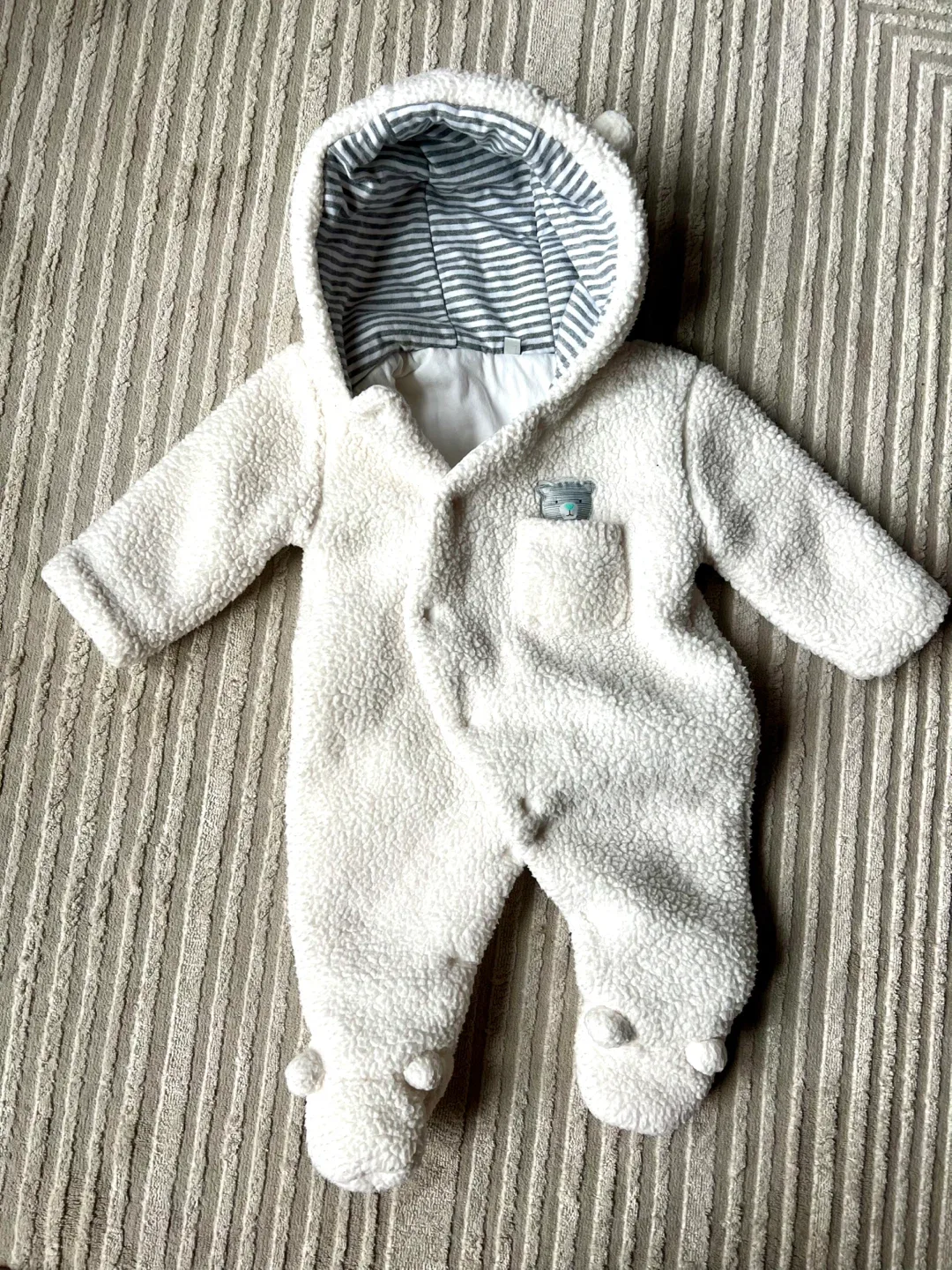 White Bear Cub Onesie - 3-6 Months image indicator(2)