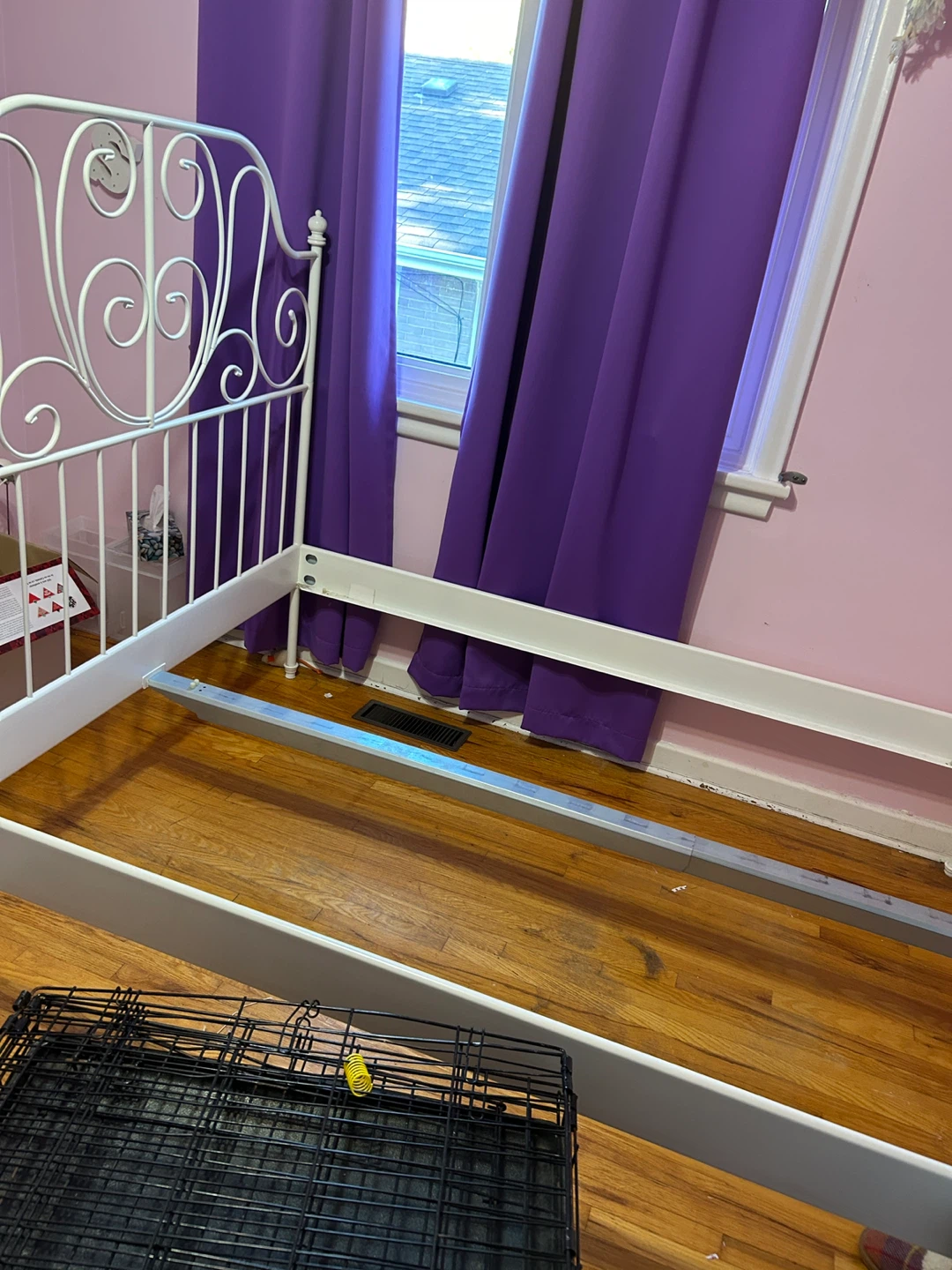 IKEA LEIRVIK White Metal Bed Frame - photo 4