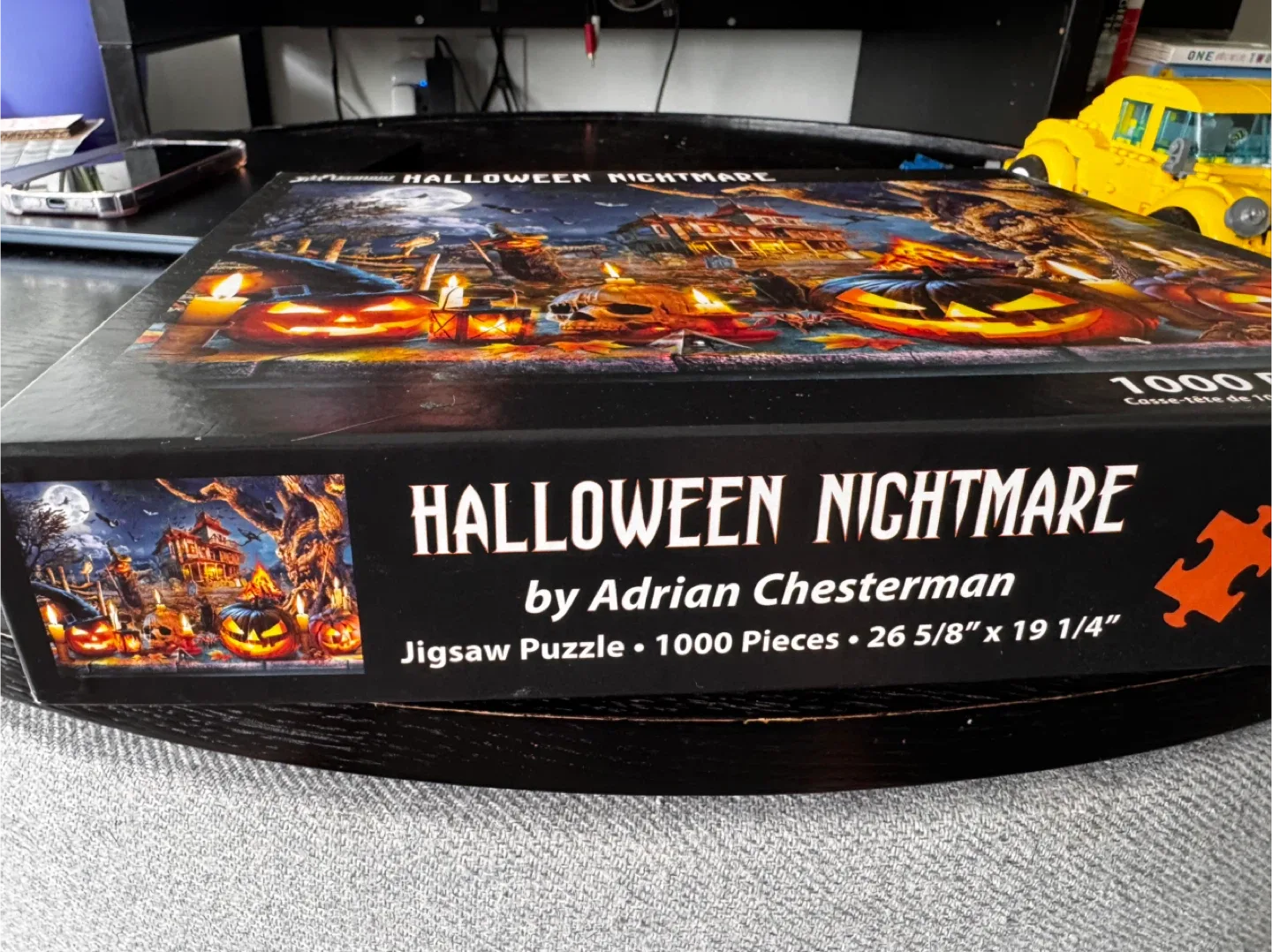 Vermont Christmas Company Halloween Nightmare 1000 Piece Puzzle image indicator(2)