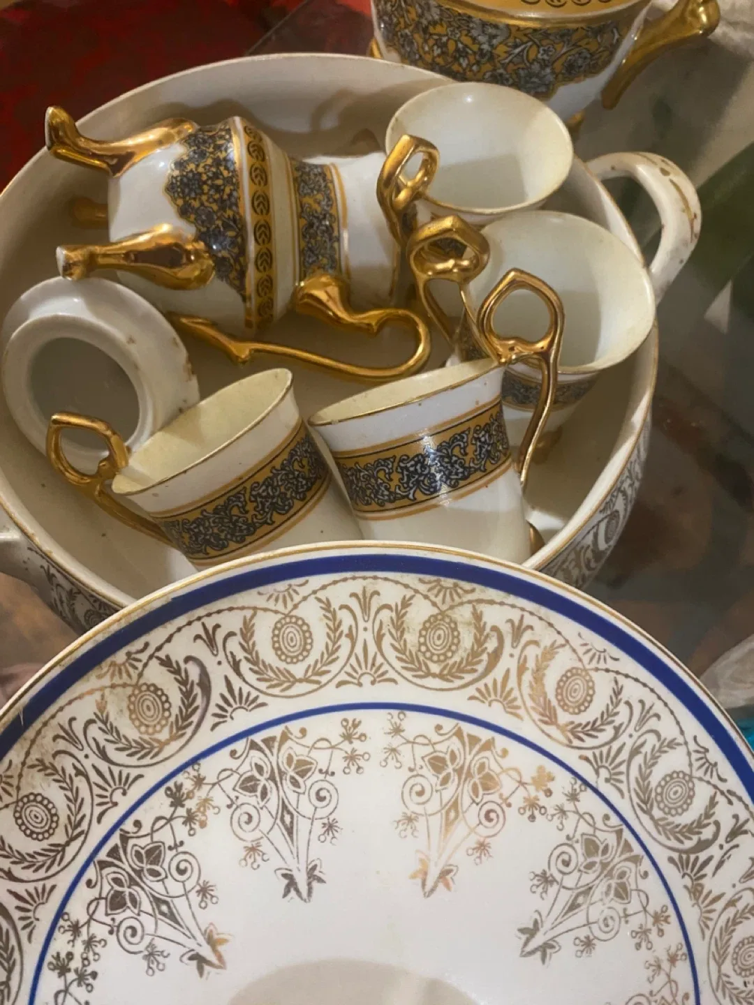 Vintage Tea Set - Gold & White Porcelain image indicator(2)