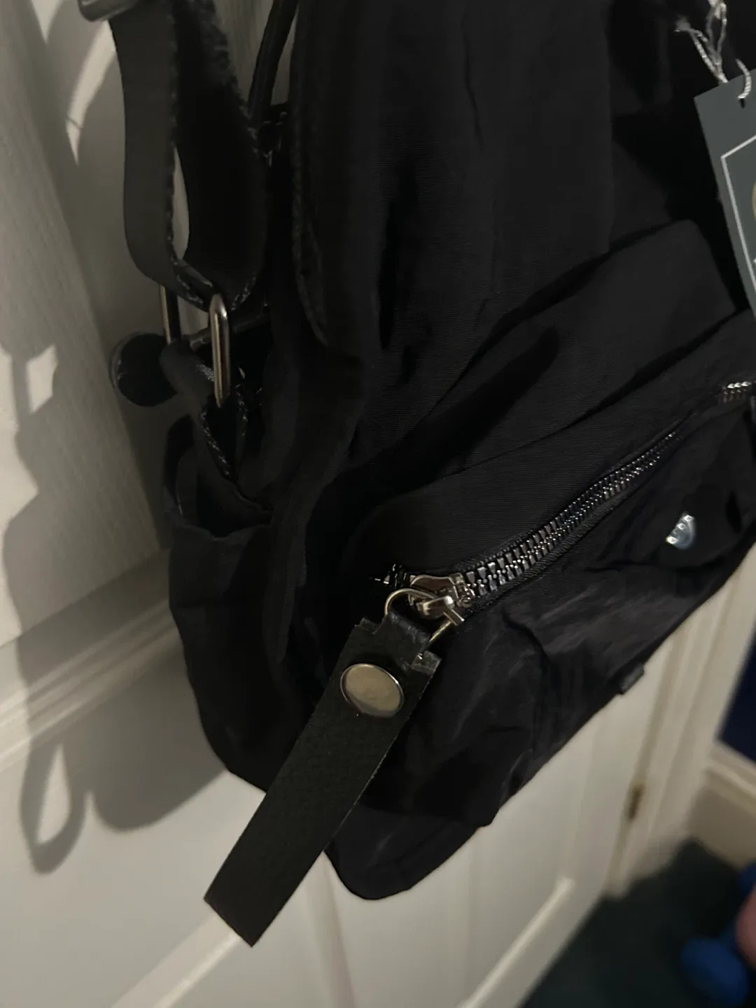 Eslcorri Black Crossbody Bag image indicator(3)