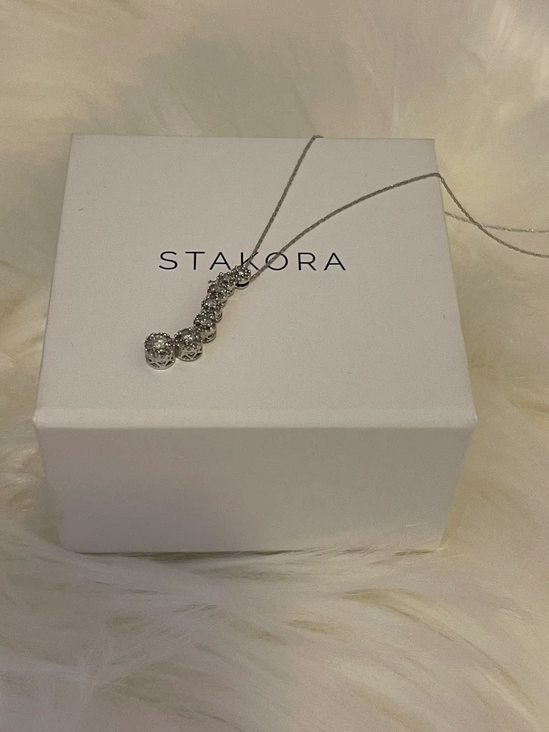 Practically New : 10kt JBWR white gold Diamond .50ctw  Journey image indicator(2)