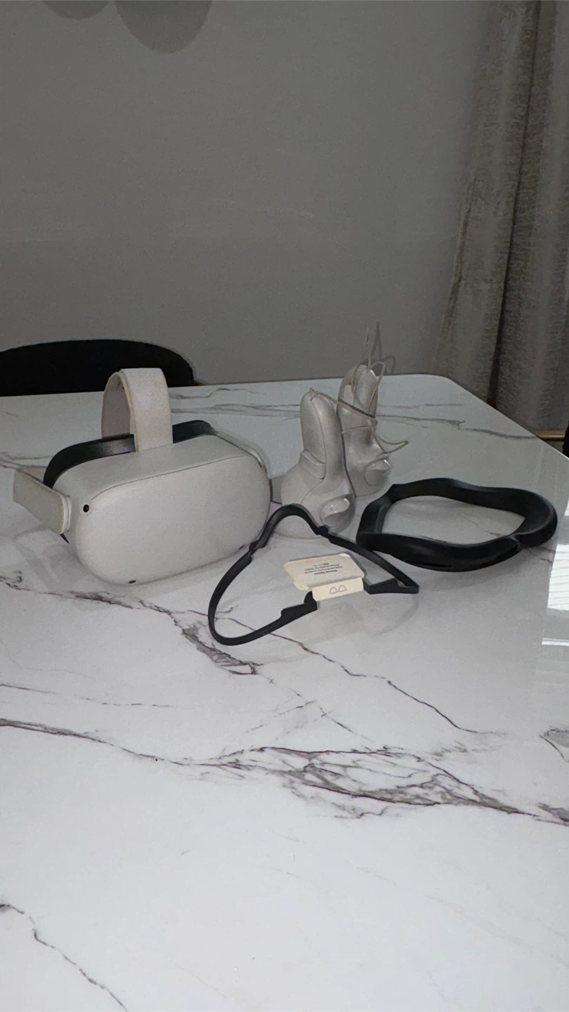 Meta Quest 2 VR Headset