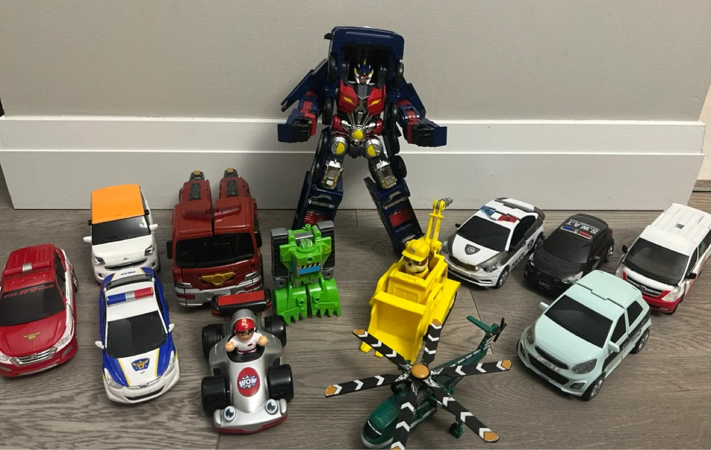 Mixed Lot of Toy Cars (some Transform) thumbnail