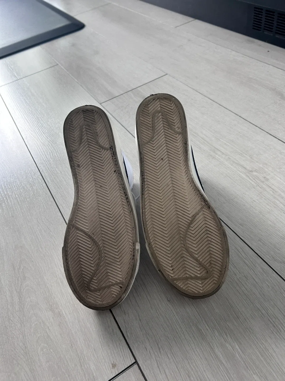 Nike Blazer Mid '77 High Top Sneakers image indicator(7)