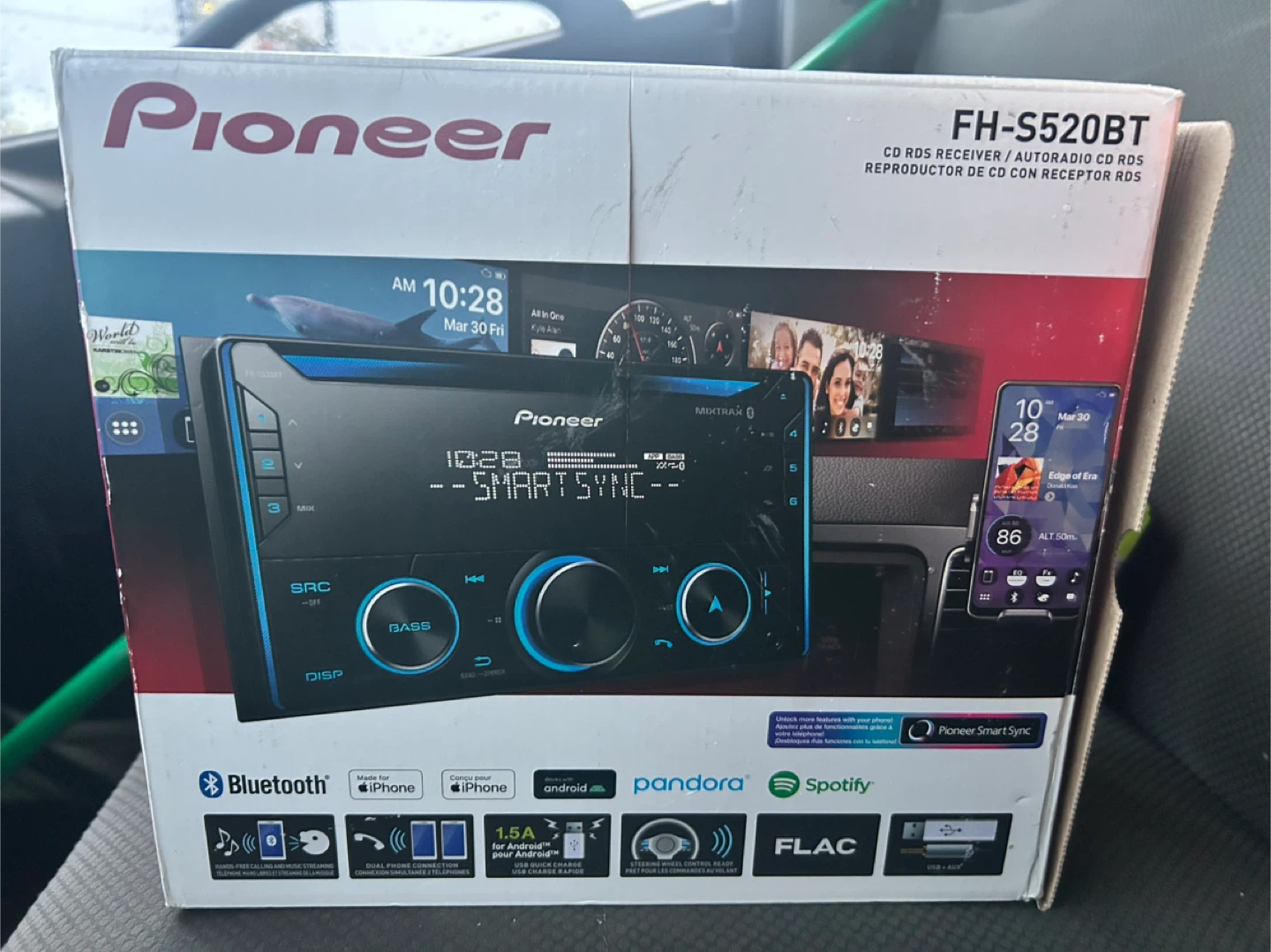 Pioneer FH-S520BT CD Receiver - Like New! - photo 3