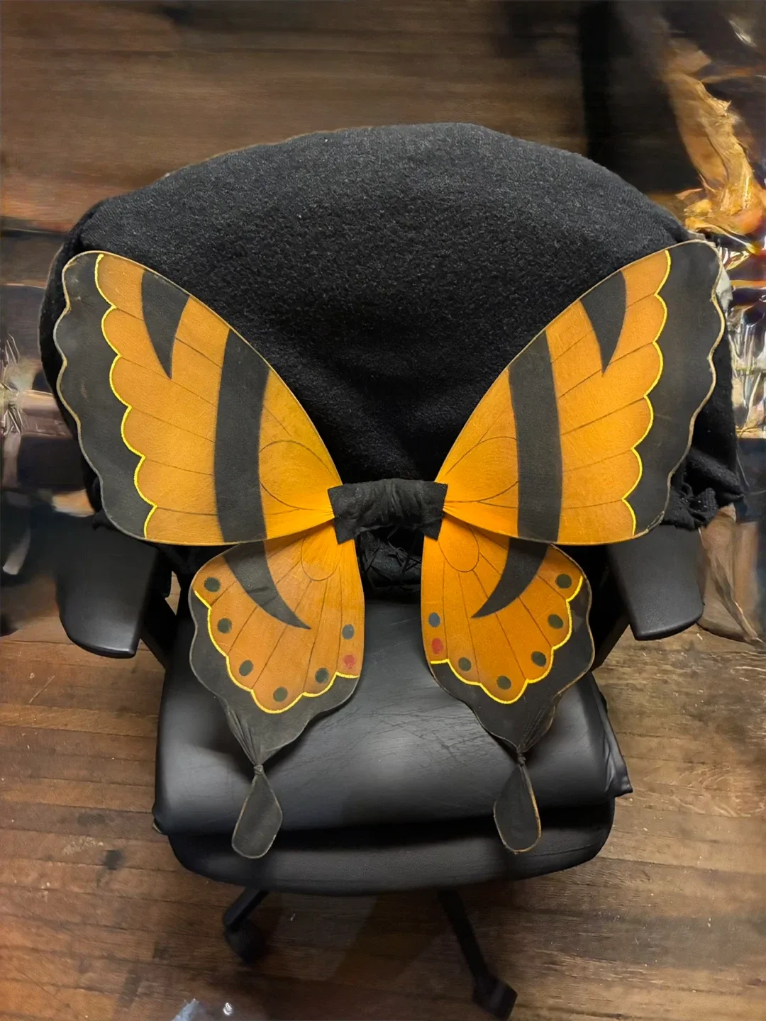🥕 Vintage Butterfly Wings - Dress Up Costume thumbnail