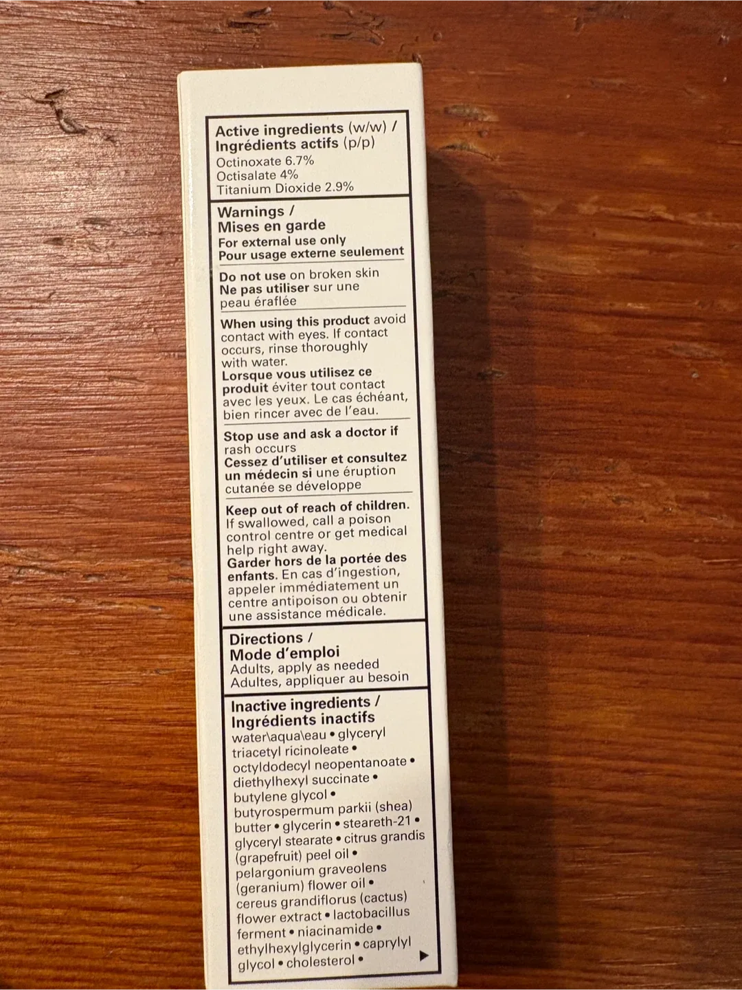 NEW Bobbi Brown Vitamin Enriched Skin Tint SPF 15 - Golden 3 image indicator(2)