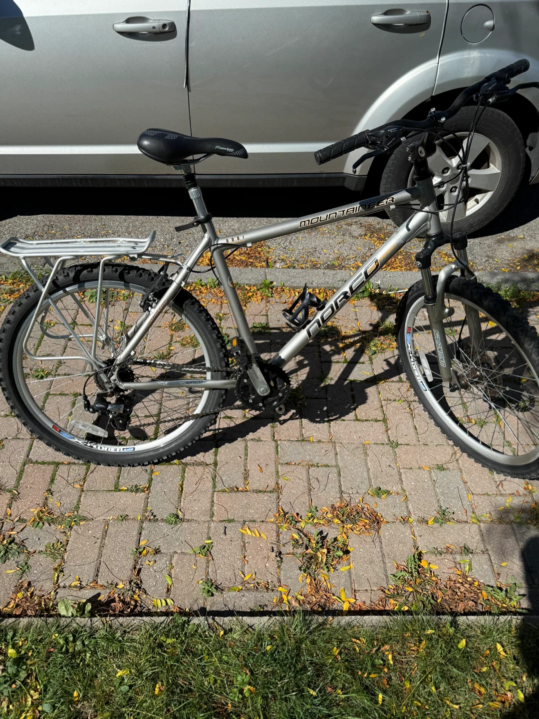 Norco Mountaineer Bike - photo 2