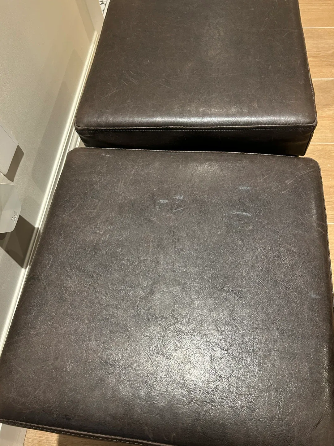 Storage Ottomans - Pair 17W x 17D x 18.5H image indicator(4)