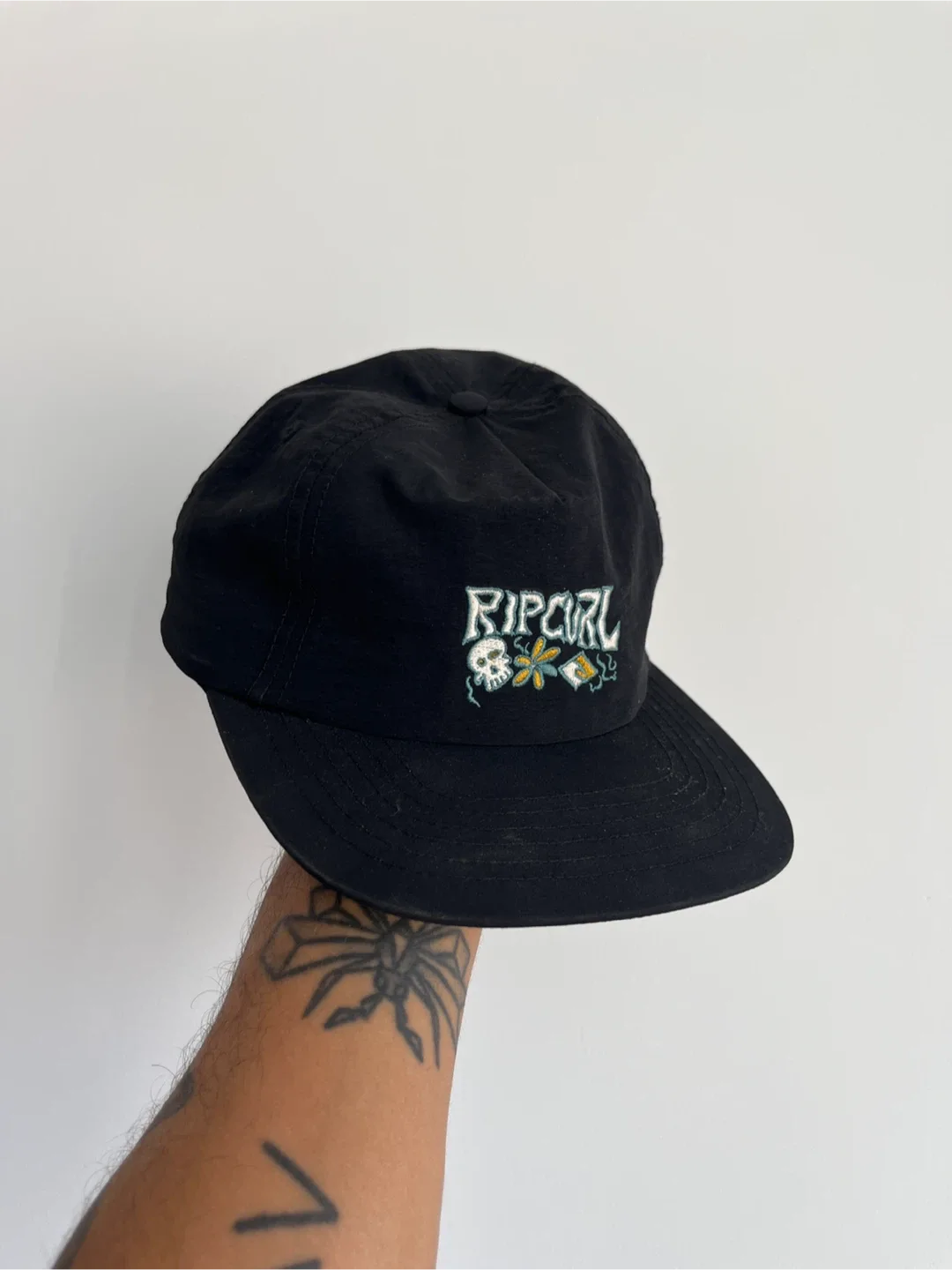 Rip Curl Nylon Black Hat image indicator(5)