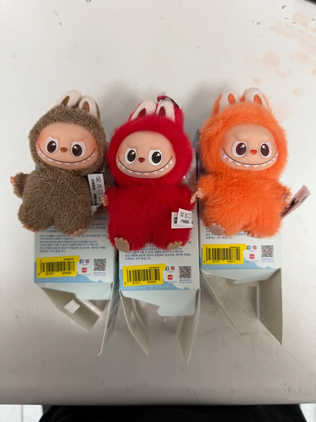 Pin for love Labubu X, Z, &