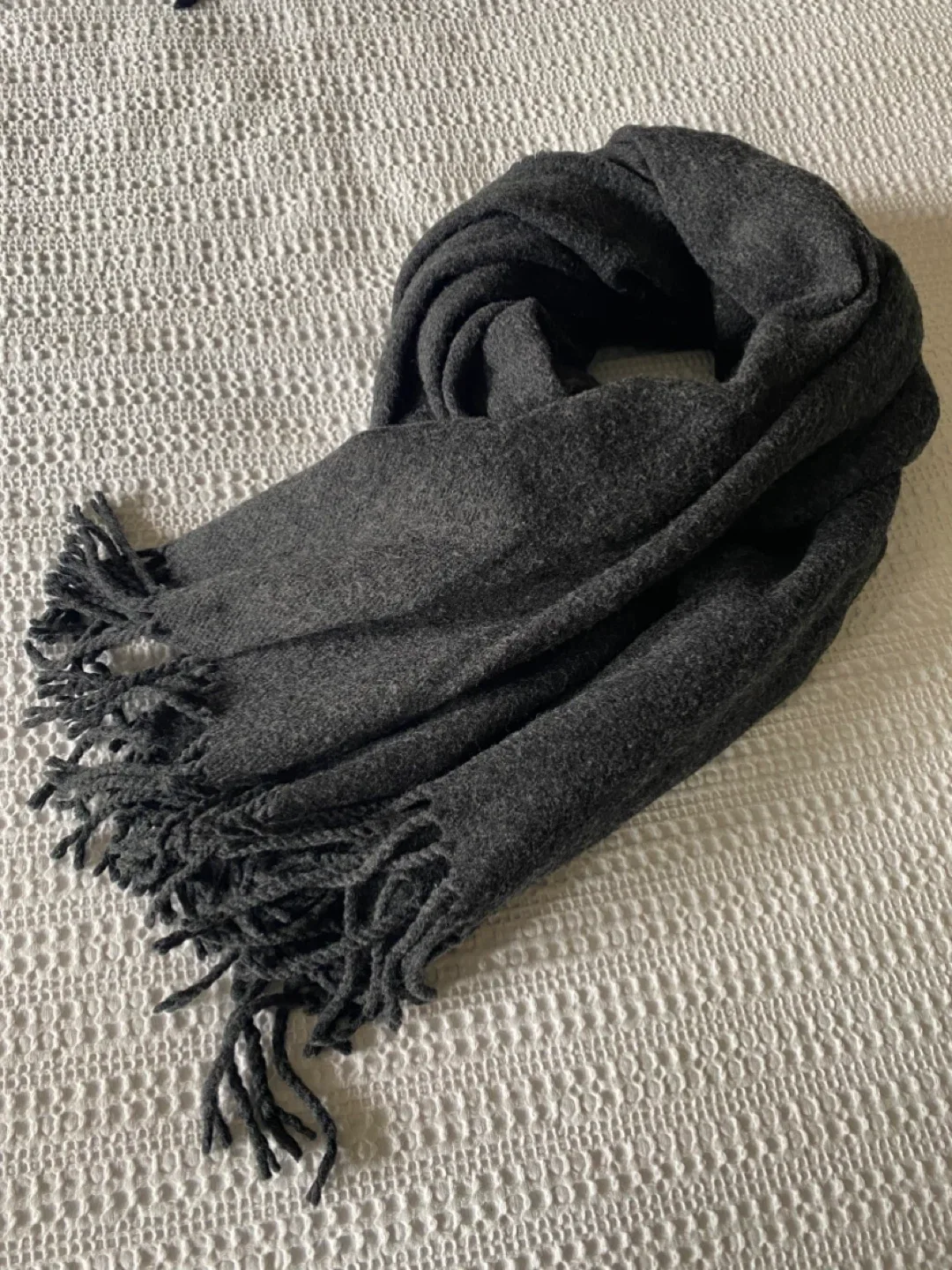 Cozy Grey Scarf thumbnail
