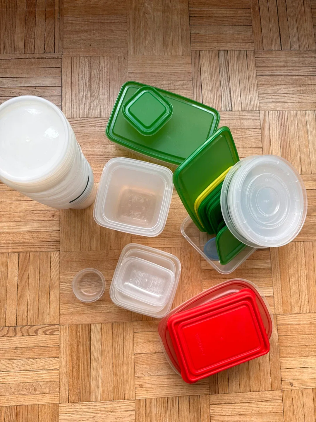 MOVING SALE Mixed Lot of Food Storage Containers thumbnail