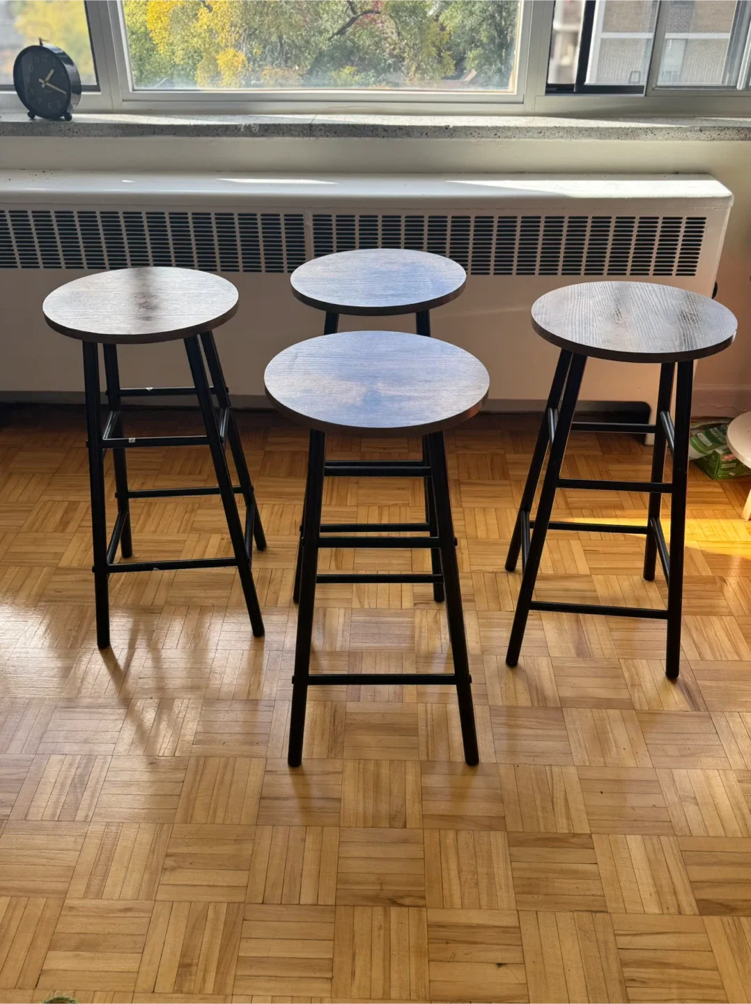 Move out sale! Set of 4 Bar Stools thumbnail