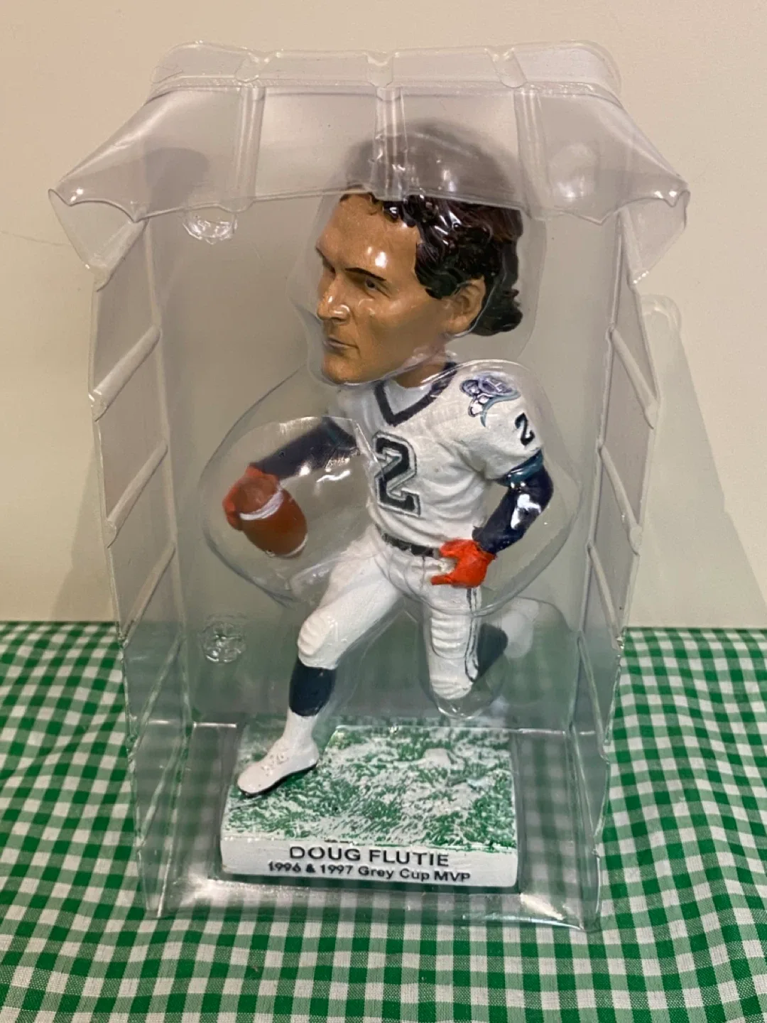 Doug Flutie Bobblehead - BDA 2017 Collectors Edition image indicator(6)