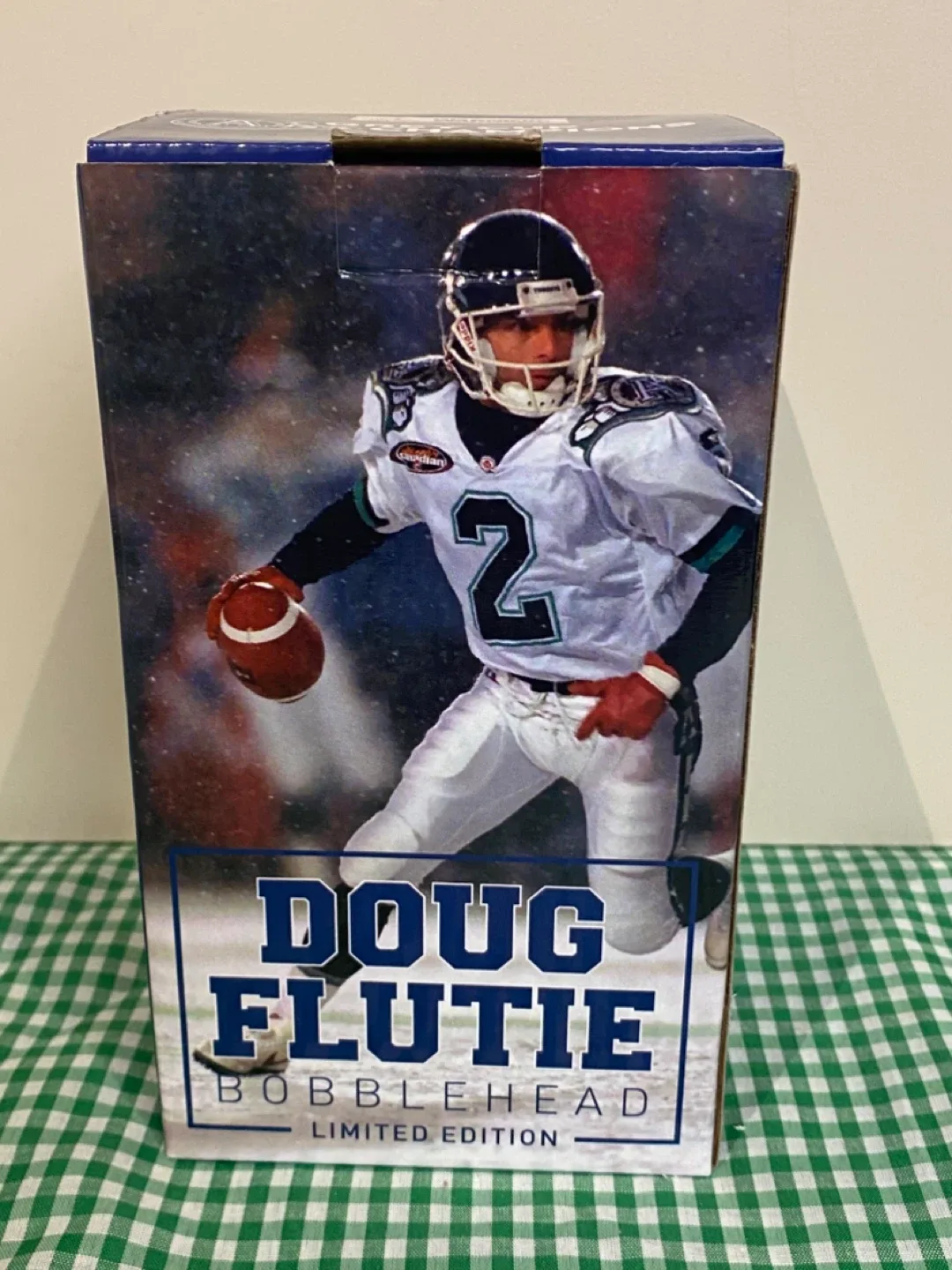 Doug Flutie Bobblehead - BDA 2017 Collectors Edition image indicator(7)