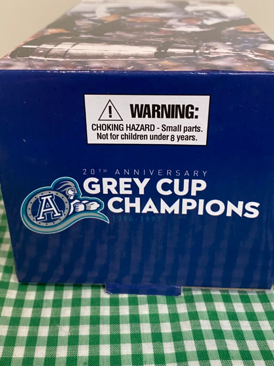 Doug Flutie Bobblehead - BDA 2017 Collectors Edition image indicator(8)