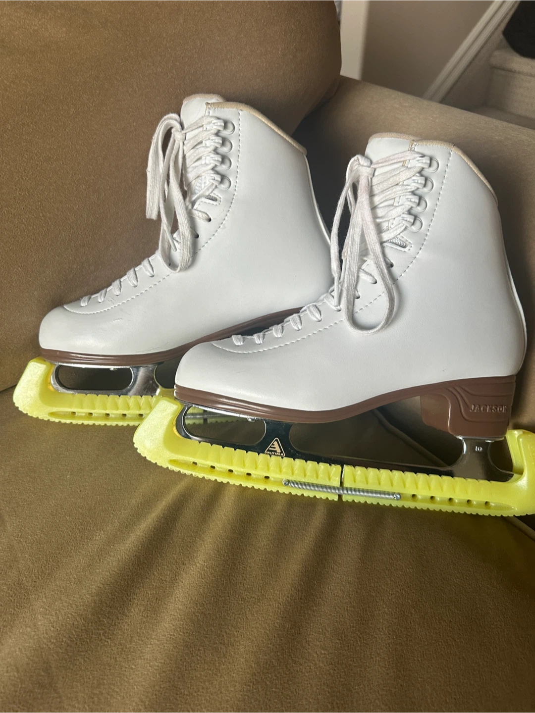 Jackson Artiste Figure Ice Skates - Size 7 - photo 4