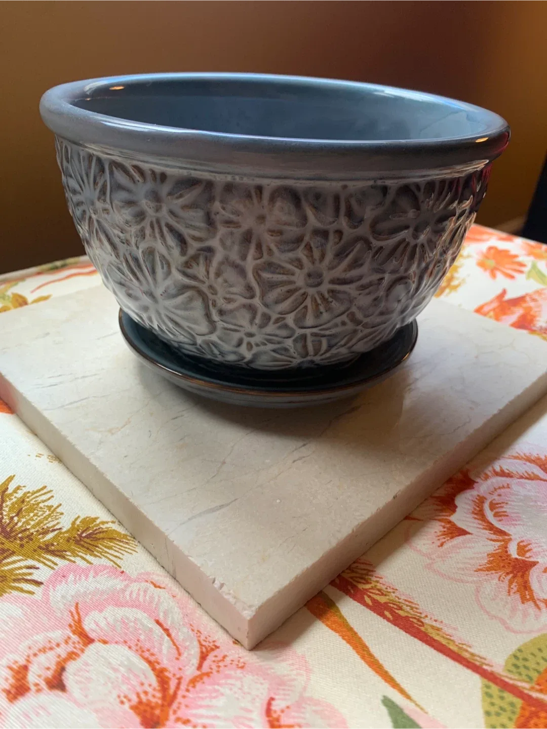 Light Blue Ceramic Flower Pot with Saucer image indicator(5)