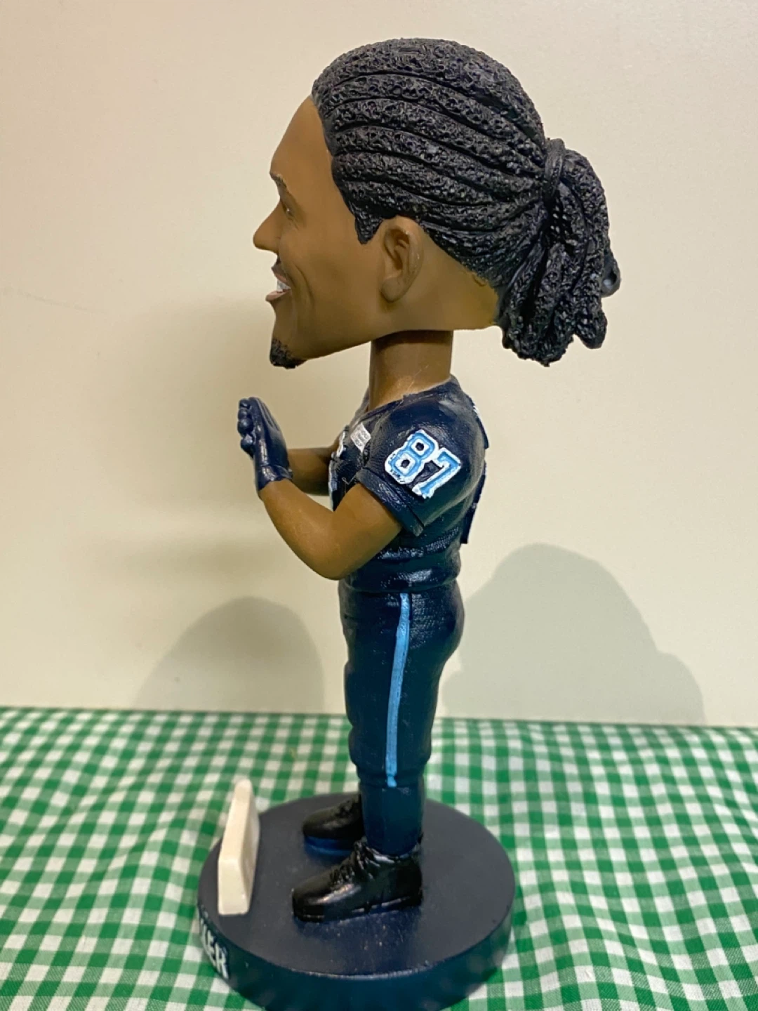 Derel Walker Bobblehead - Alexander Global Promotions - photo 4