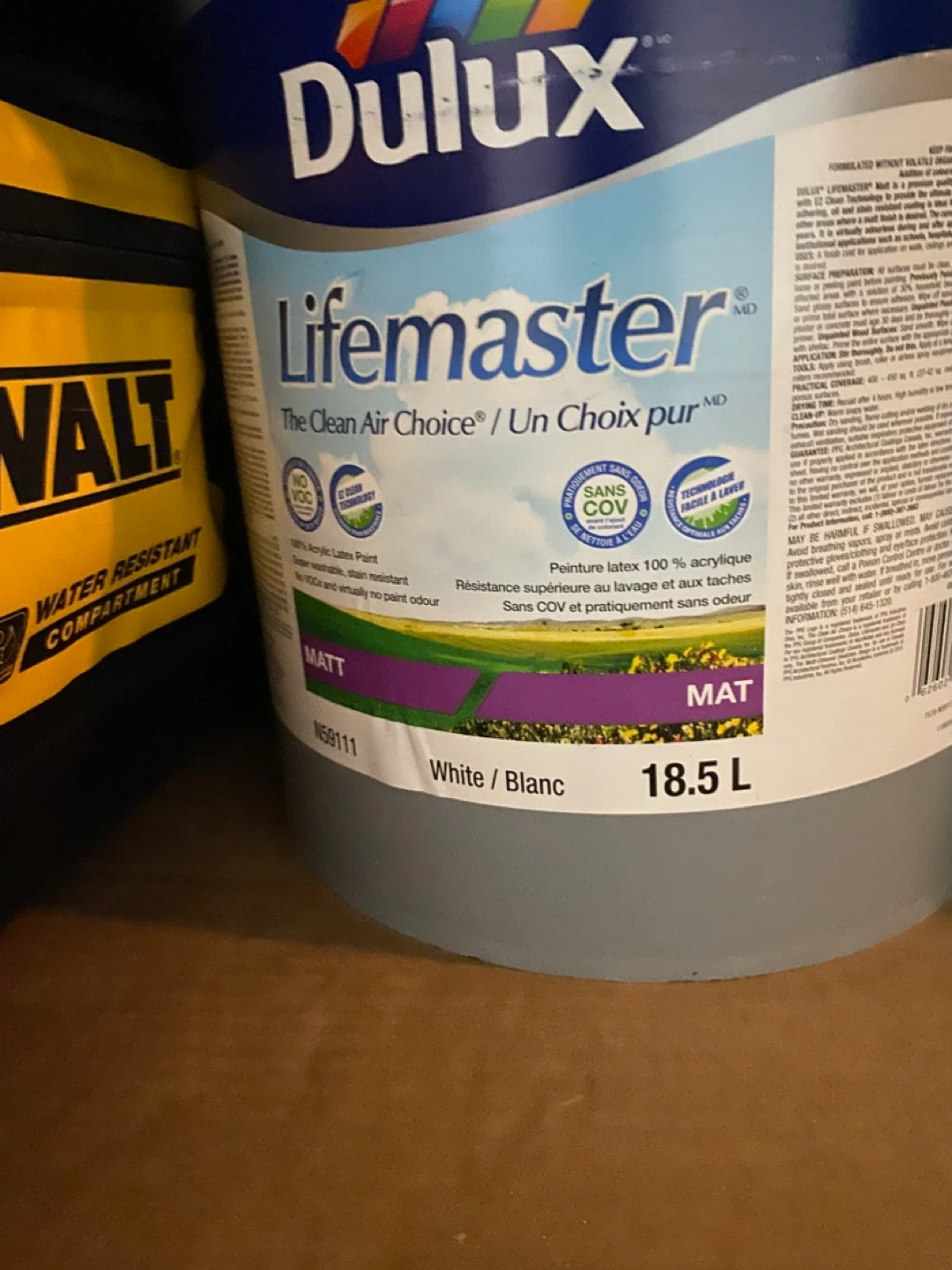 Dulux Lifemaster White/Blanc 18.5L Paint - photo 2